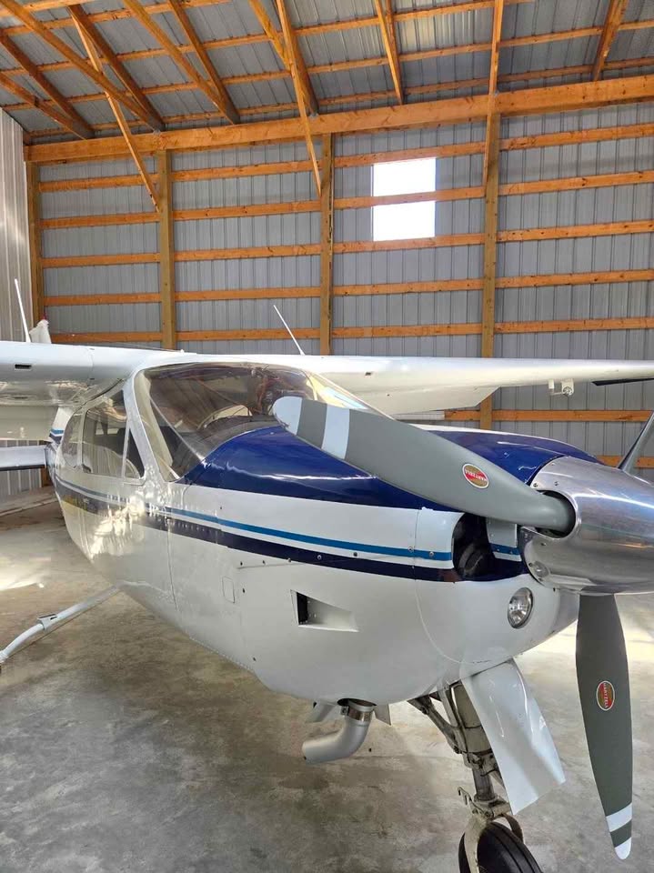 1976 Cessna 177RG, photo 3