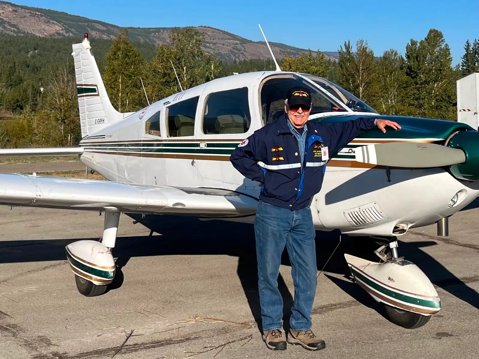 1973 Piper PA-28-235, photo 1
