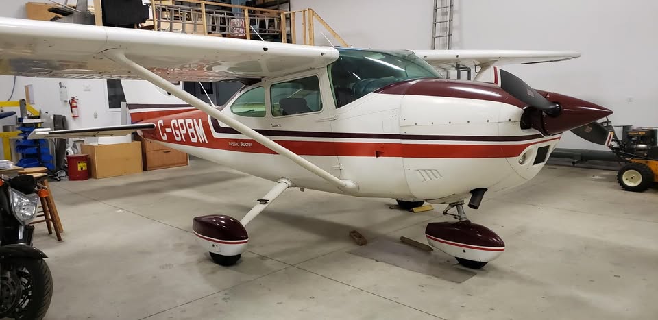 1976 Cessna 182P, photo 2