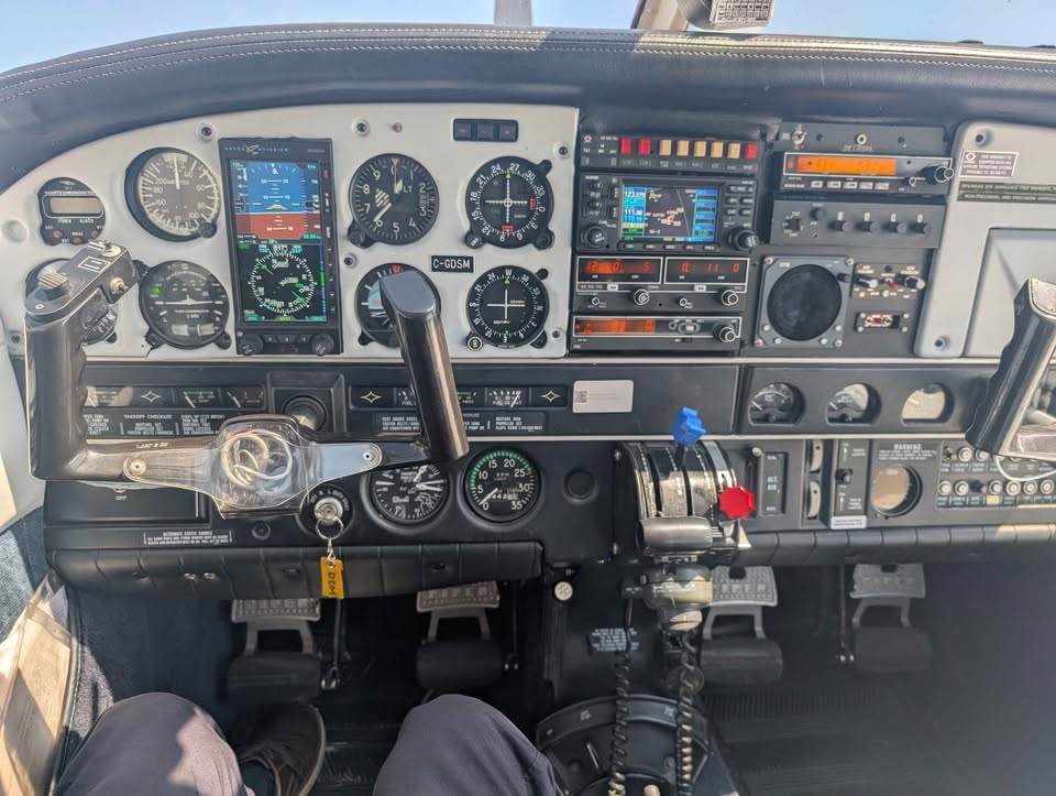 1979 Piper PA-32-300, photo 8