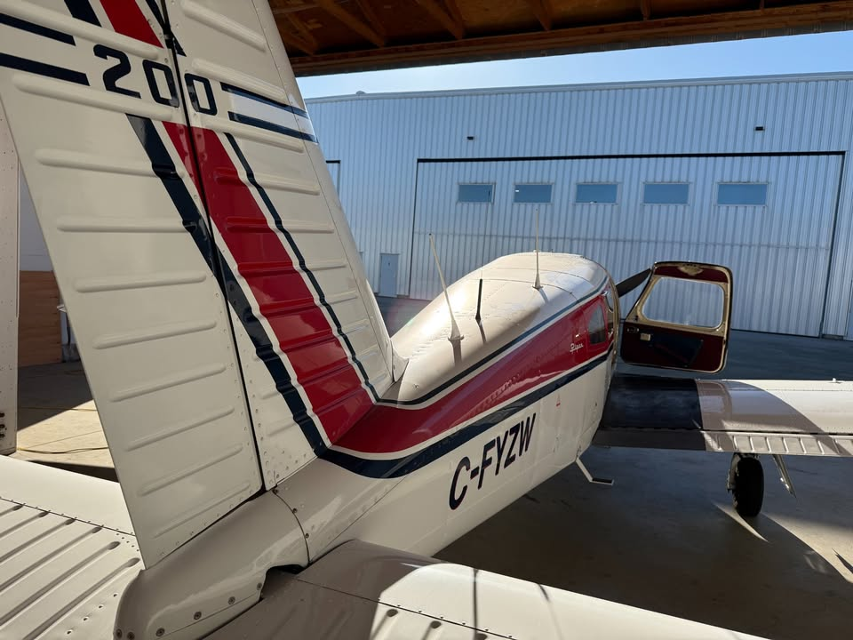 1969 Piper PA-28R-200, photo 4